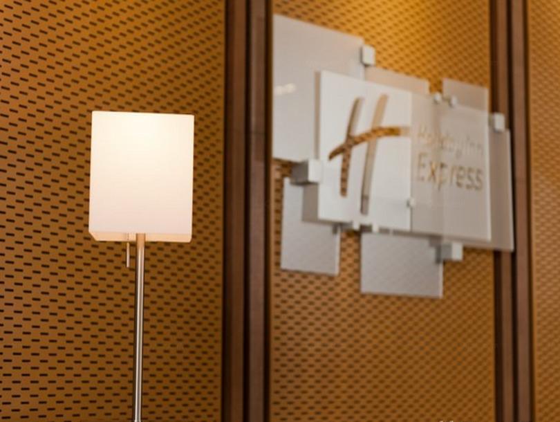 Holiday Inn Express Chengdu West Gate By Ihg Εξωτερικό φωτογραφία