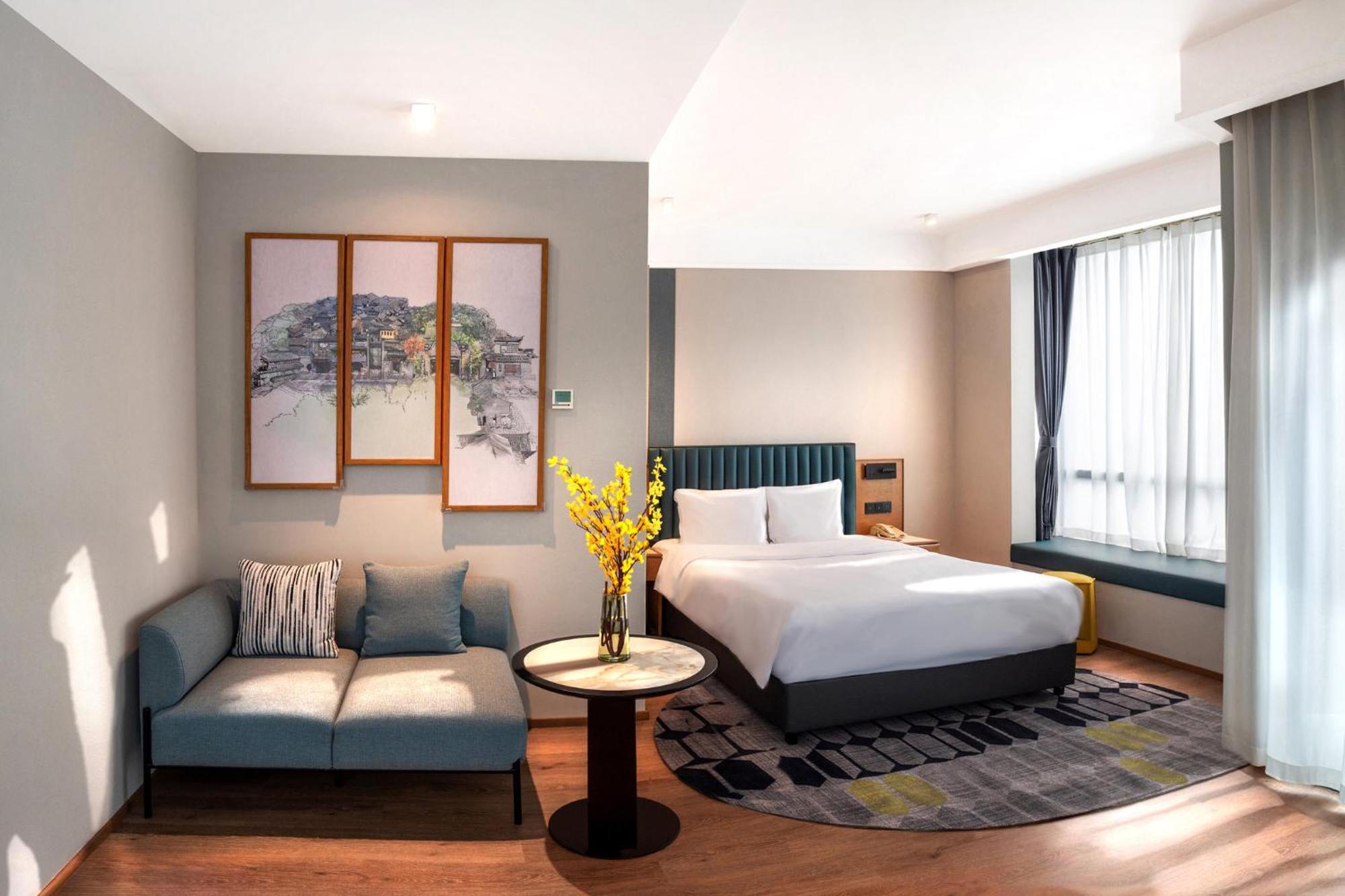 Holiday Inn Express Chengdu West Gate By Ihg Εξωτερικό φωτογραφία