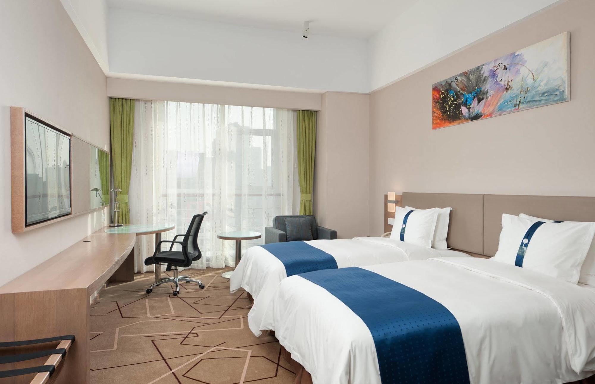 Holiday Inn Express Chengdu West Gate By Ihg Εξωτερικό φωτογραφία